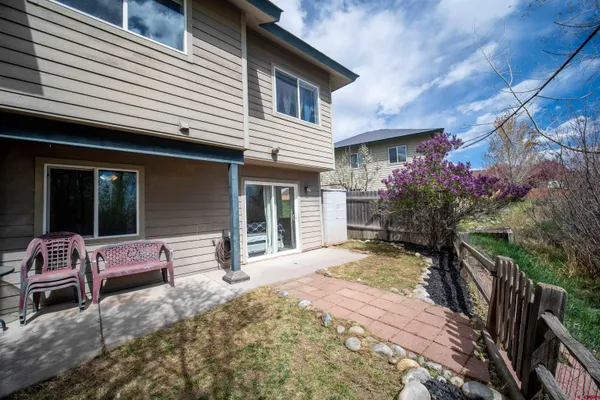 $328,000 | 811 Olmstead Lane, Bayfield, CO 81122