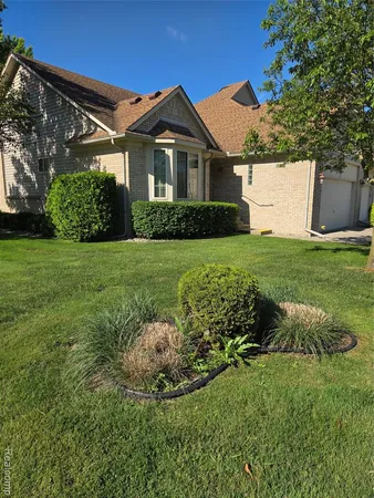 $283,900 | 30118 Indianwood Drive, New Baltimore, MI 48047