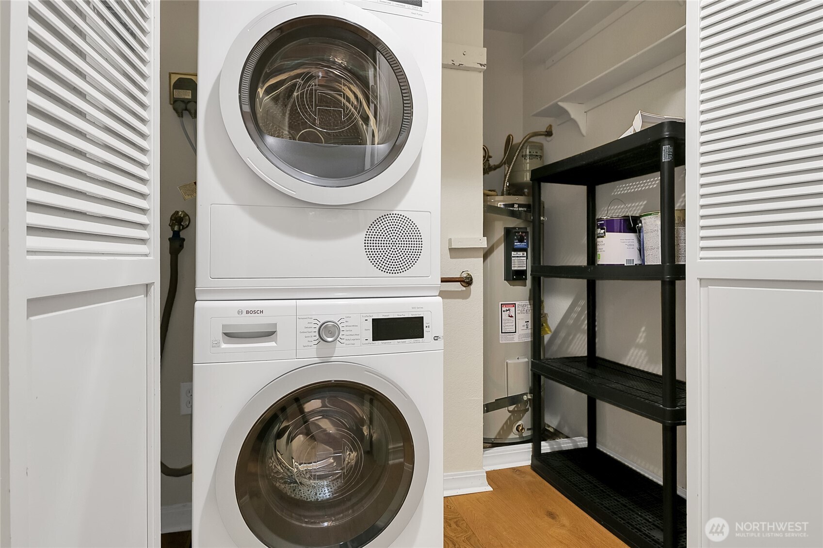 2746 60th Avenue Southwest, Unit 2 Seattle, WA 98116 - Photo 11 of 20