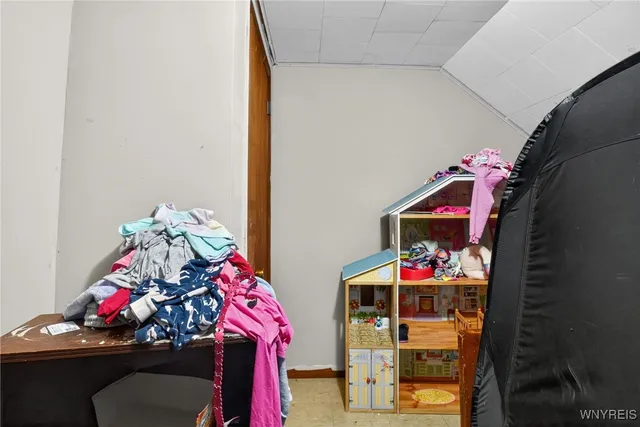 $49,000 | 27 Preston Hill Street, Camden, NY 13316