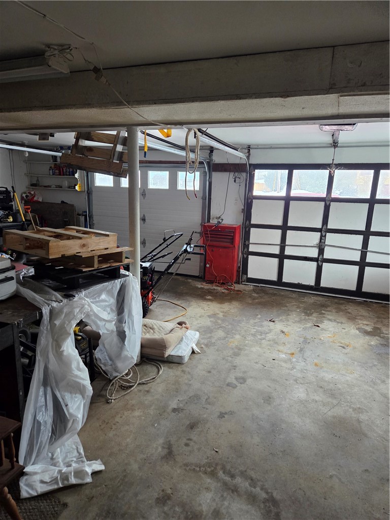 32 Longfellow Drive Coventry, RI 02816 - Photo 12 of 27