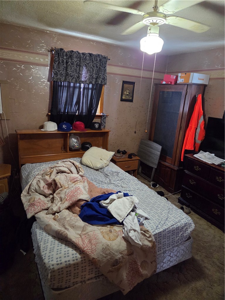 32 Longfellow Drive Coventry, RI 02816 - Photo 14 of 27