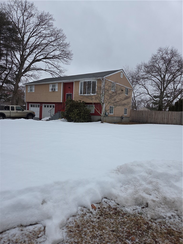 32 Longfellow Drive Coventry, RI 02816 - Photo 2 of 27