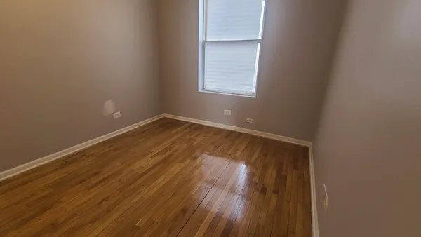$1,600 | 604 East Marquette Road, Unit 2, Chicago, IL 60637