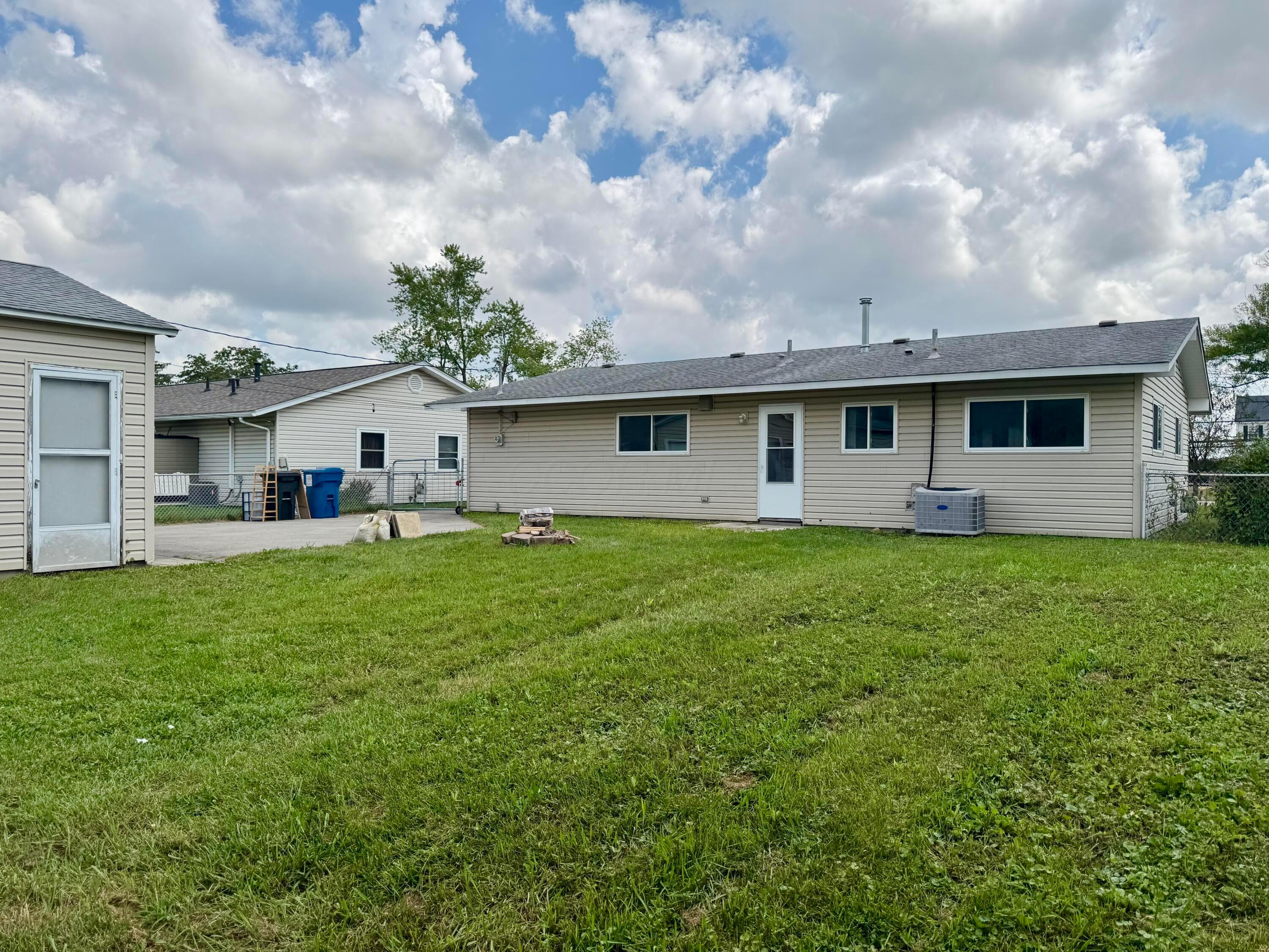 5039 Lockbourne Road Columbus, OH 43207 - Photo 22 of 24 Photo Aug 07 2025, 12 45 20 PM