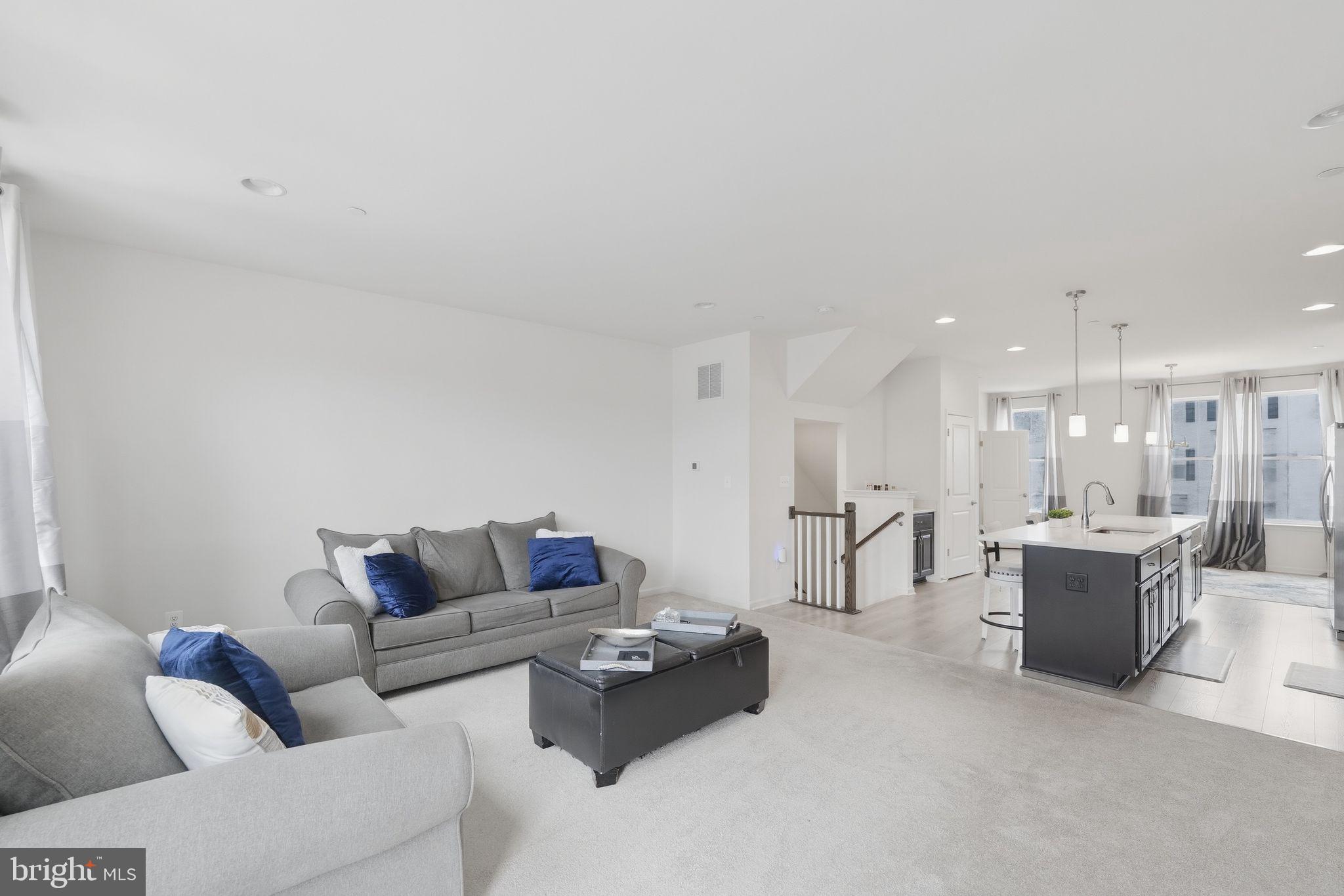 1403 Hudson View Road Essex, MD 21221 - Photo 15 of 46