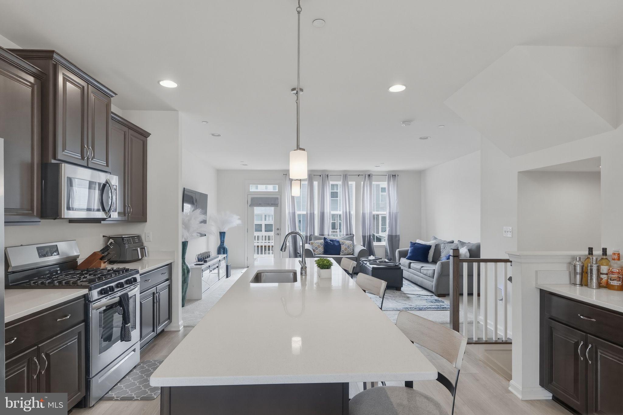 1403 Hudson View Road Essex, MD 21221 - Photo 17 of 46