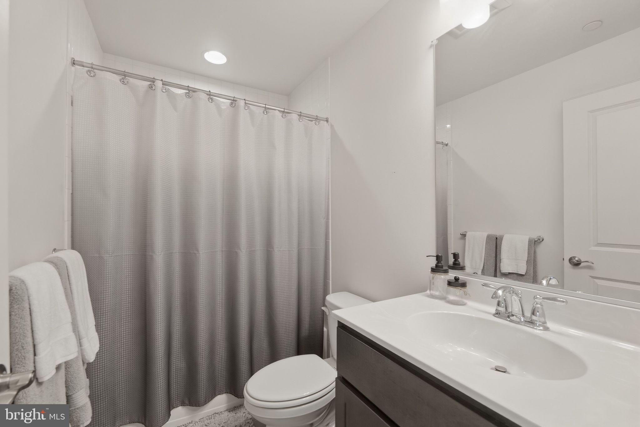 1403 Hudson View Road Essex, MD 21221 - Photo 43 of 46