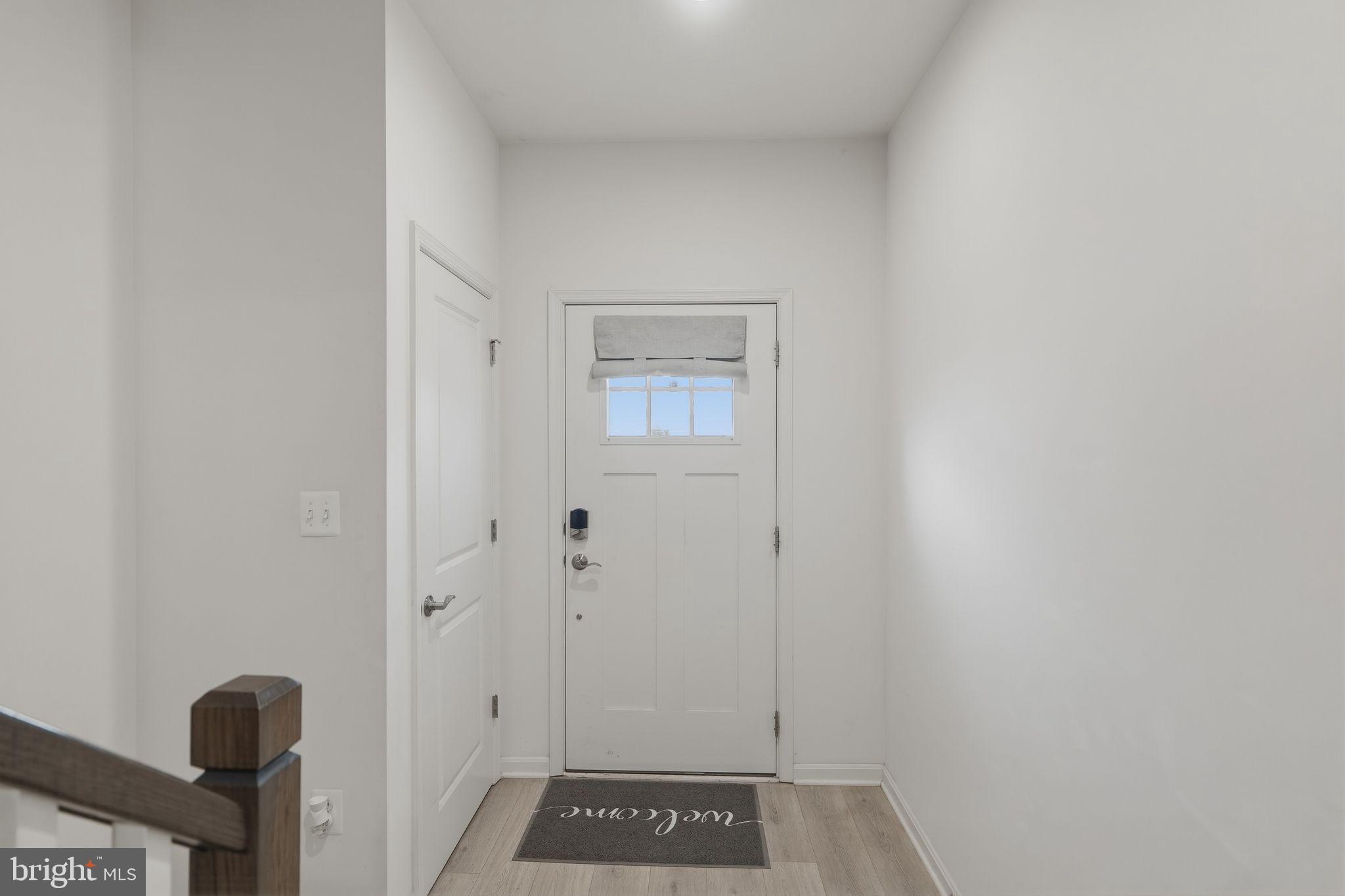 1403 Hudson View Road Essex, MD 21221 - Photo 5 of 46