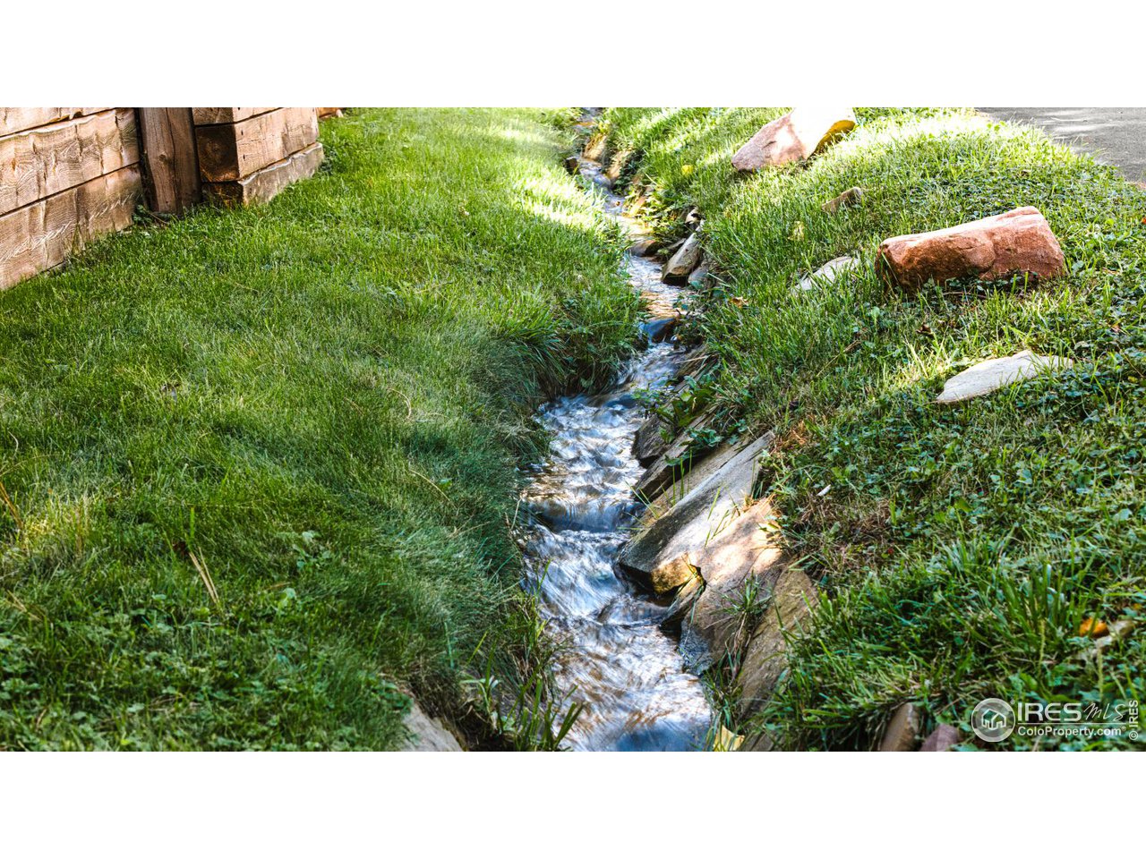 870 Juniper Avenue Boulder, CO 80304 - Photo 6 of 20 a black and white photo of a house