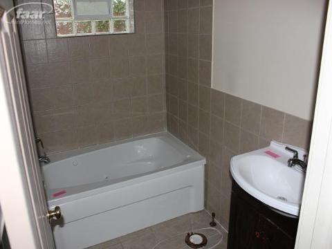 1135 Parallel Street Fenton, MI 48430 - Photo 27 of 30 20153245-26.JPG