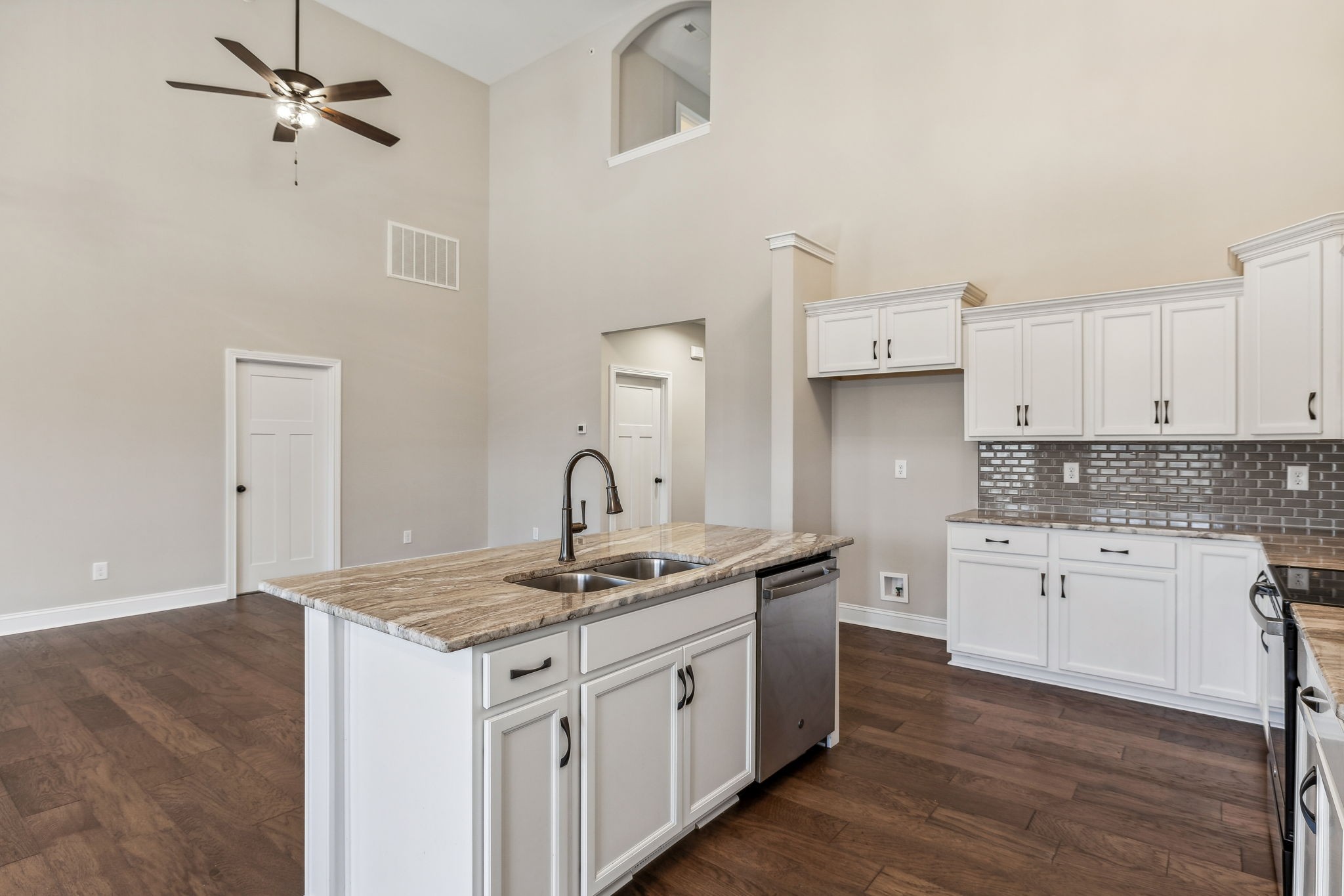 2107 Beverly Gail Road Pleasant View, TN 37146 - Photo 11 of 47 Gallery Image 11