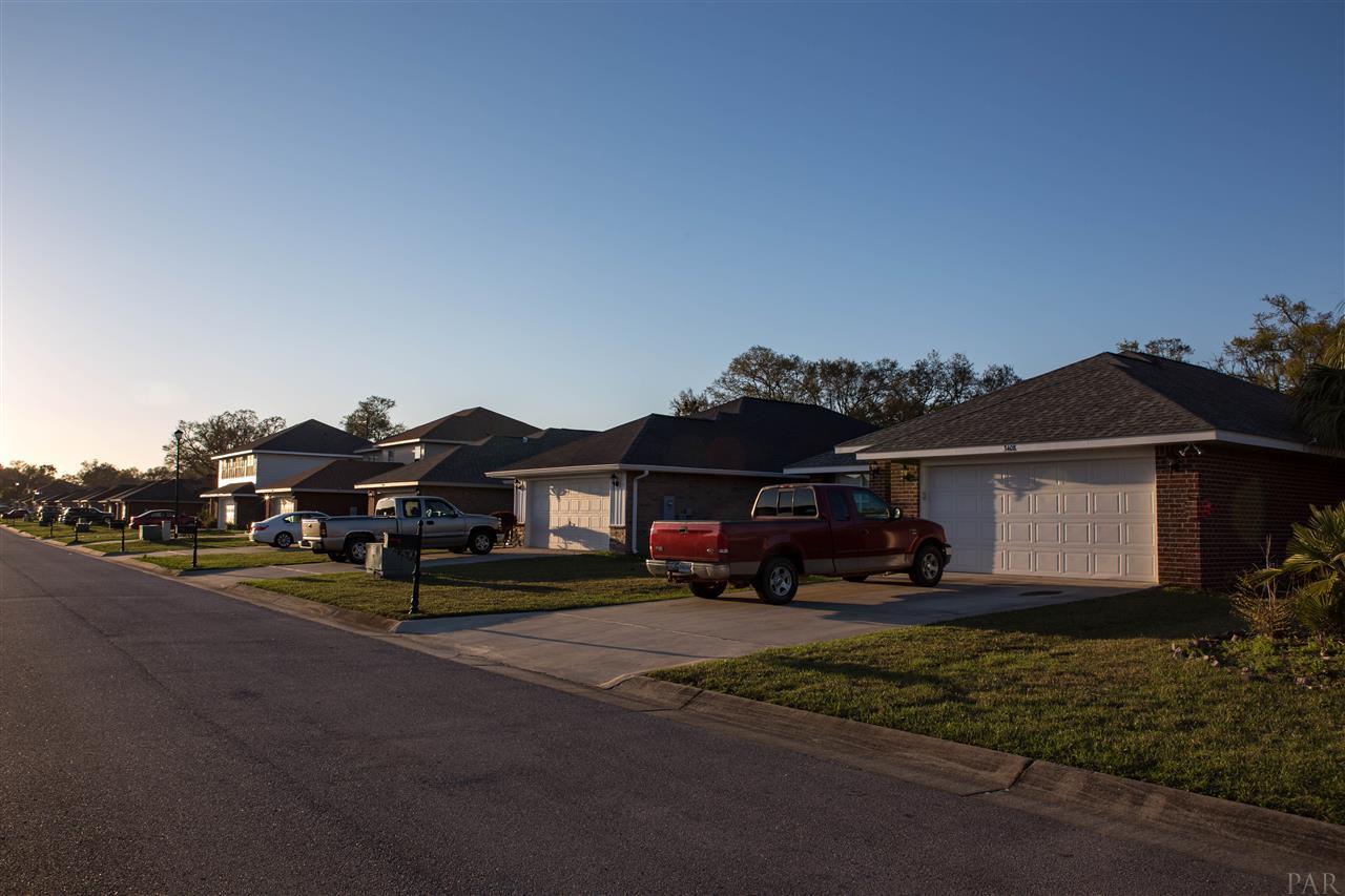 3405 Wasatch Range Loop Pensacola, FL 32526 - Photo 3 of 24