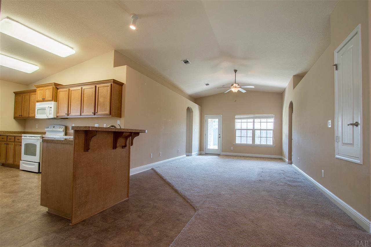 3405 Wasatch Range Loop Pensacola, FL 32526 - Photo 5 of 24