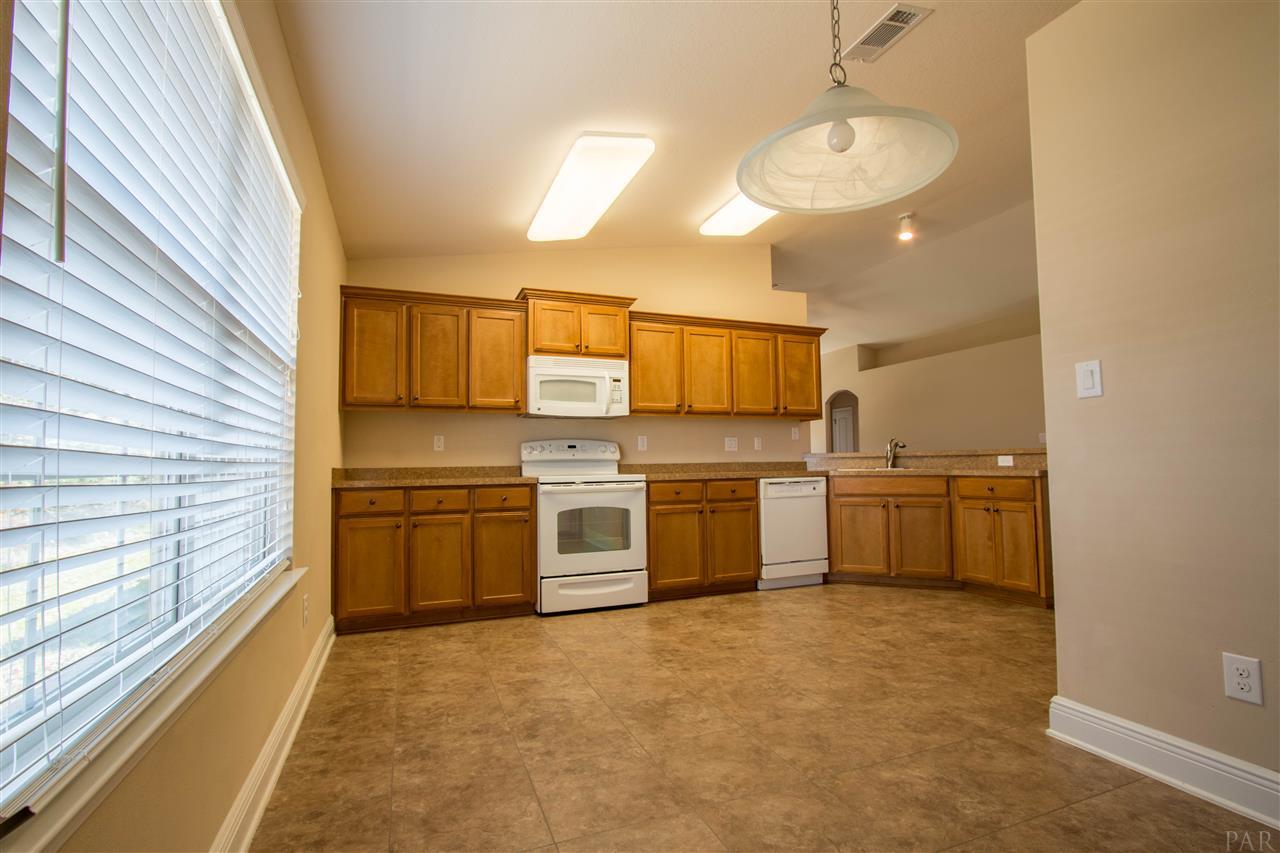 3405 Wasatch Range Loop Pensacola, FL 32526 - Photo 7 of 24