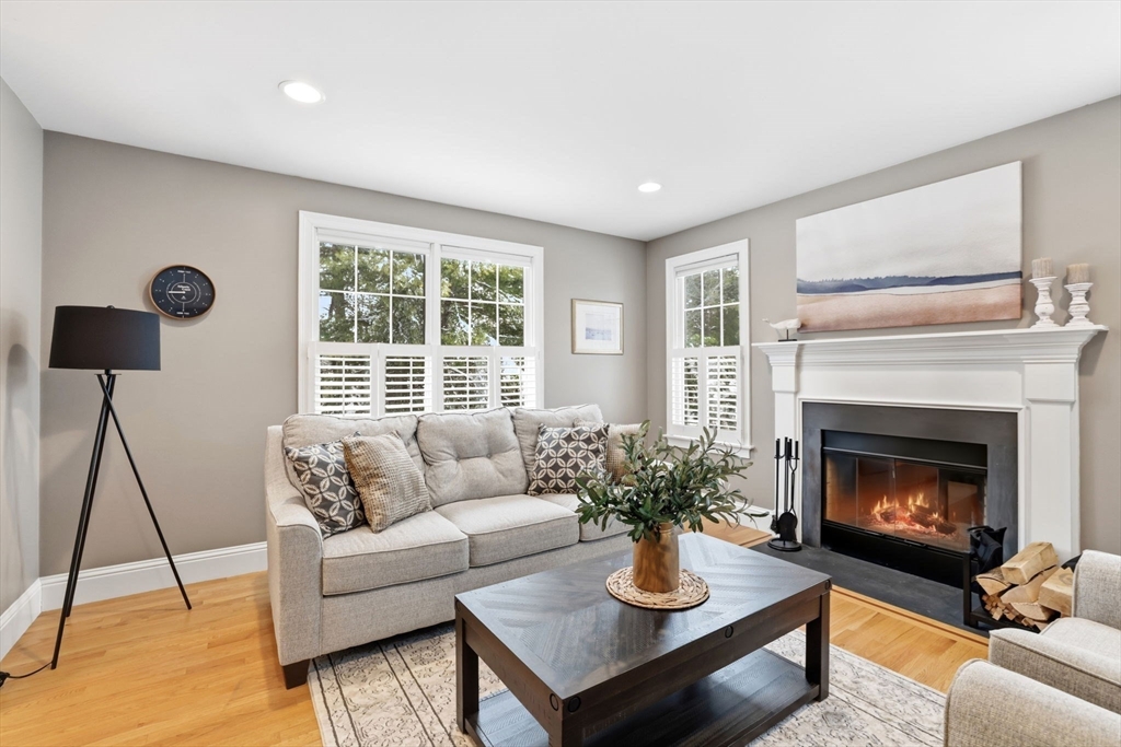 18 Red Pine Lane Wareham, MA 02571 - Photo 5 of 37 a living room with furniture and a fireplace