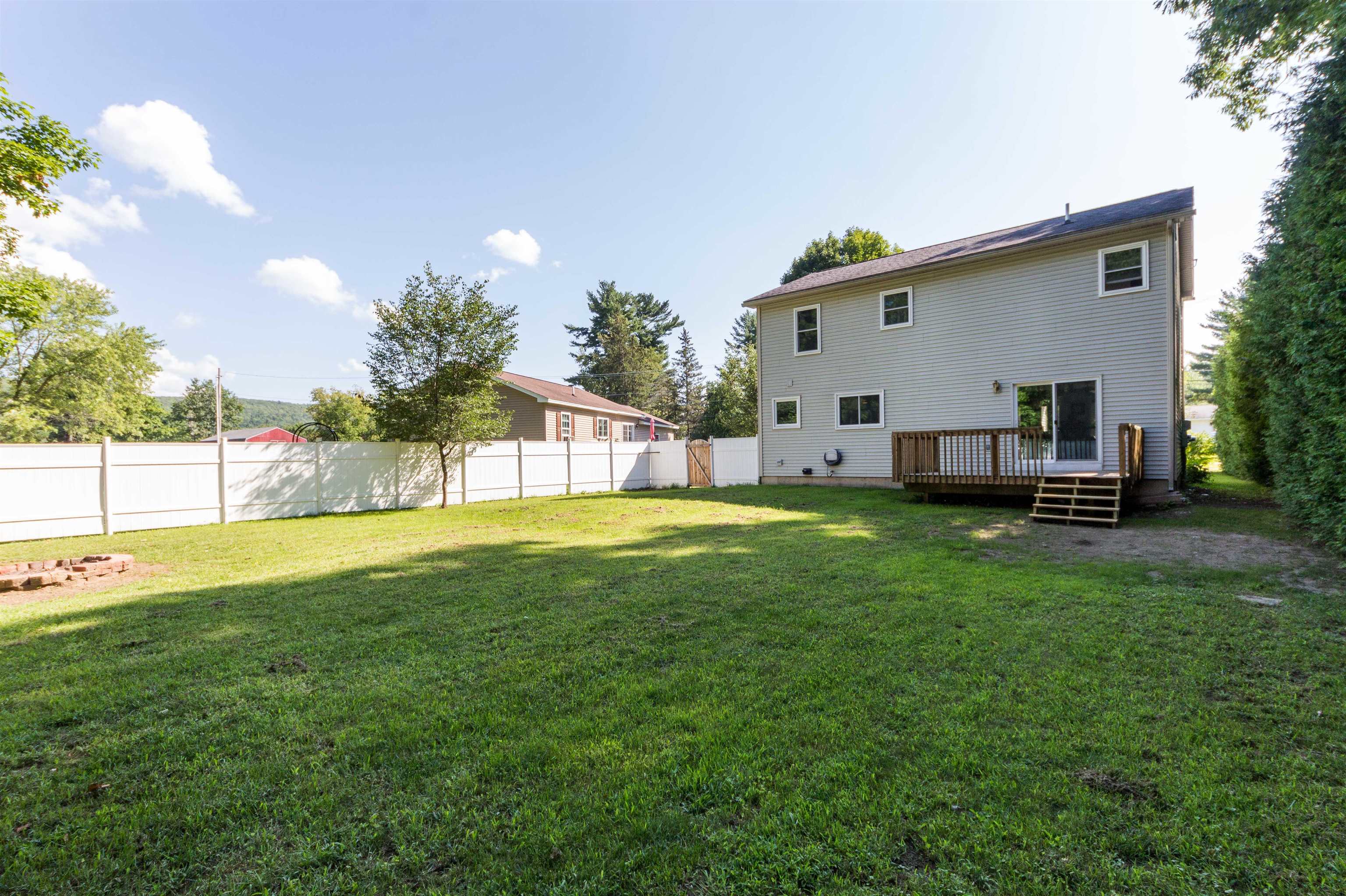 82 Hobbs Road Milton, VT 05468 - Photo 25 of 27 Gallery Image 25