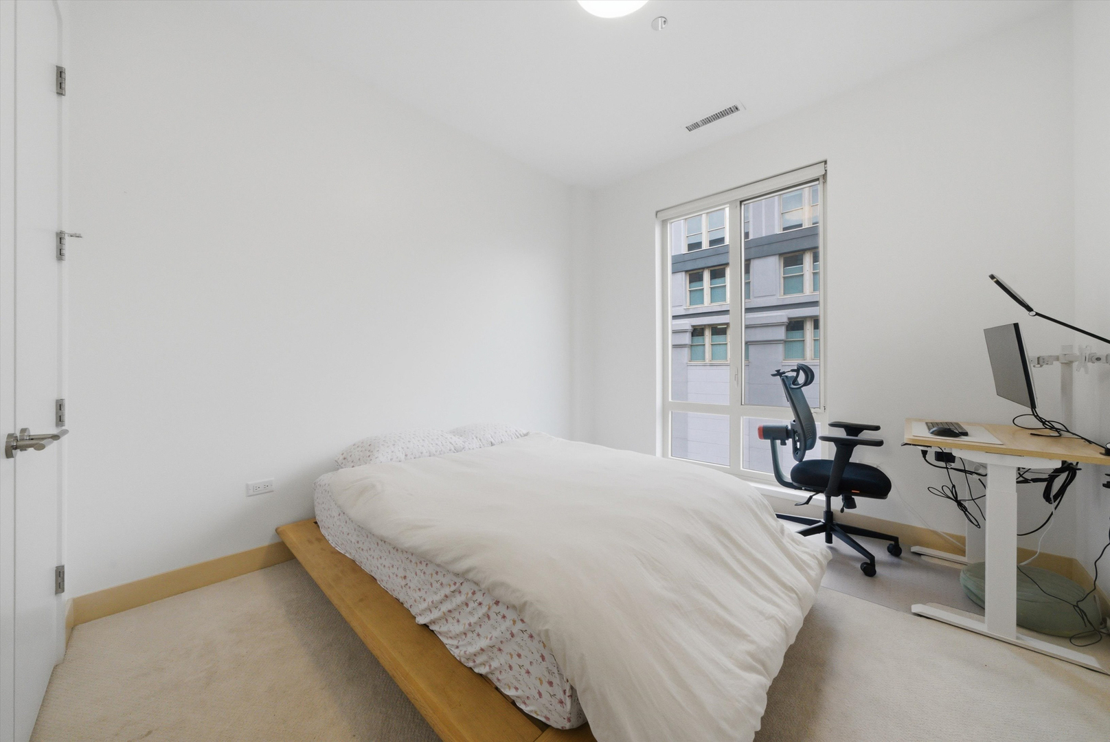 305 South Racine Avenue, Unit 5A Chicago, IL 60607 - Photo 24 of 32