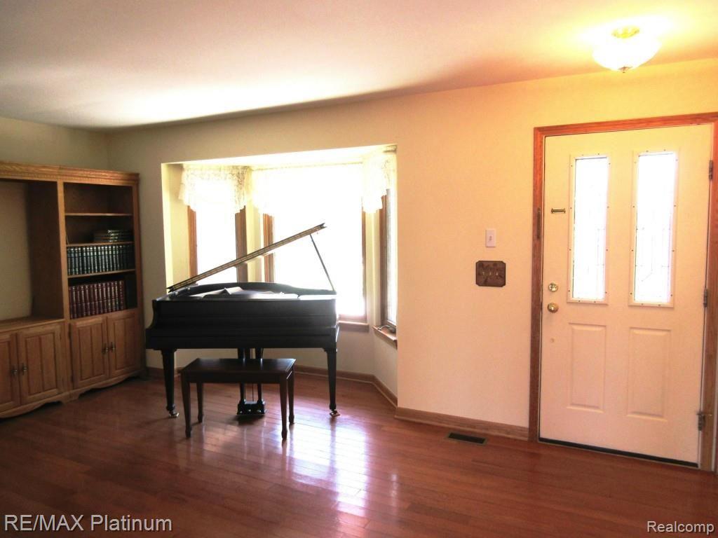 11357 Newman Road Brighton, MI 48114 - Photo 30 of 30 045.jpg