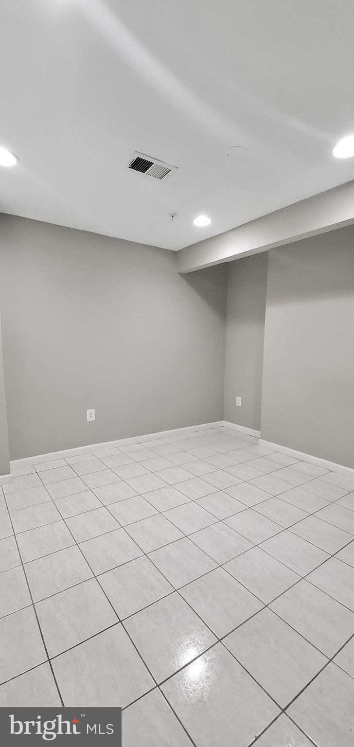 1315 R Street Northwest, Unit B Washington, DC 20009 - Photo 15 of 27 Bedroom #1