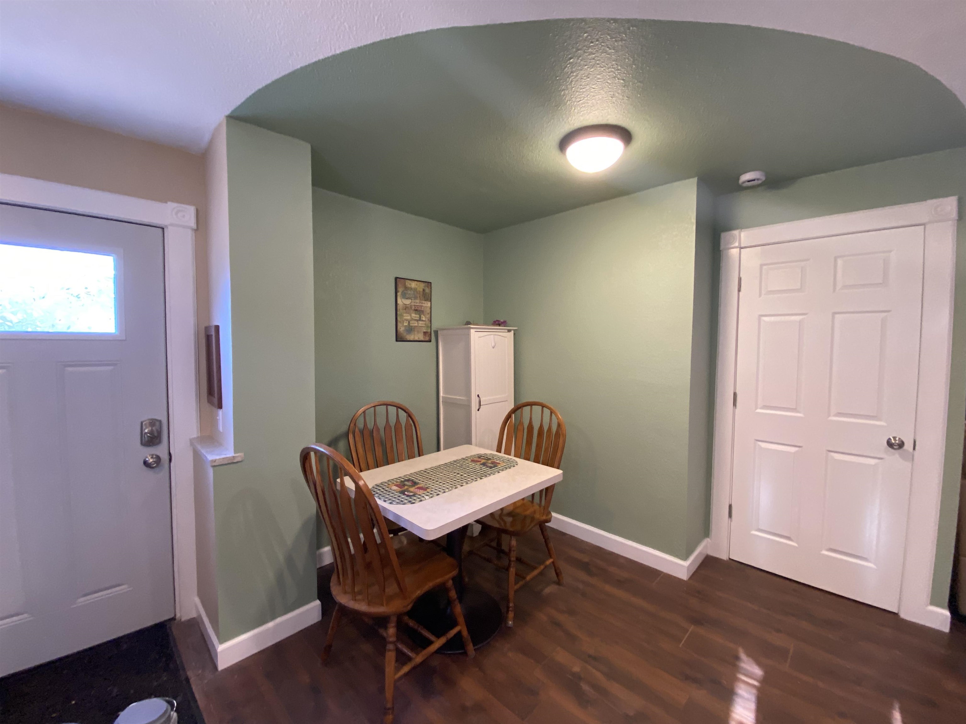 7112 Elevator Road Roscoe, IL 61073 - Photo 18 of 33 Gallery Image 18