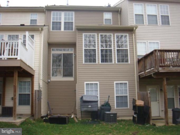 1447 Pangbourne Way Hanover, MD 21076 - Photo 2 of 16 Exterior (Rear)
