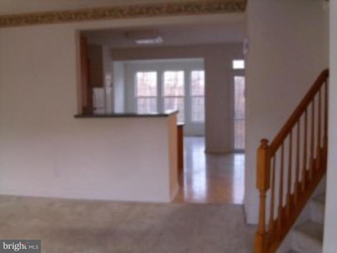 1447 Pangbourne Way Hanover, MD 21076 - Photo 3 of 16 Living Room