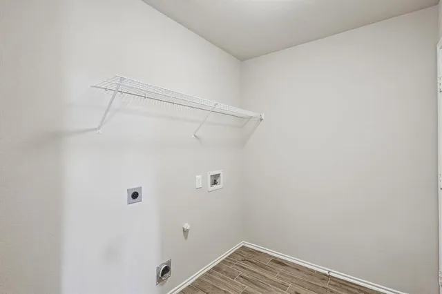 $385,000 | 10517 Wentworth Drive, Rowlett, TX 75089