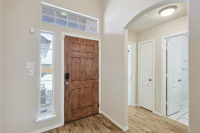 $385,000 | 10517 Wentworth Drive, Rowlett, TX 75089