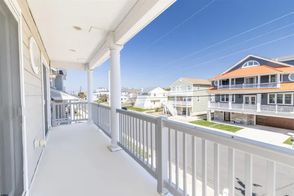 $2,350,000 | 28 North 32nd Avenue, Longport, NJ 08403