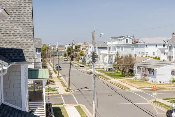 $2,350,000 | 28 North 32nd Avenue, Longport, NJ 08403