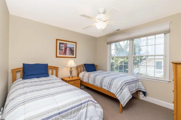 $2,350,000 | 28 North 32nd Avenue, Longport, NJ 08403