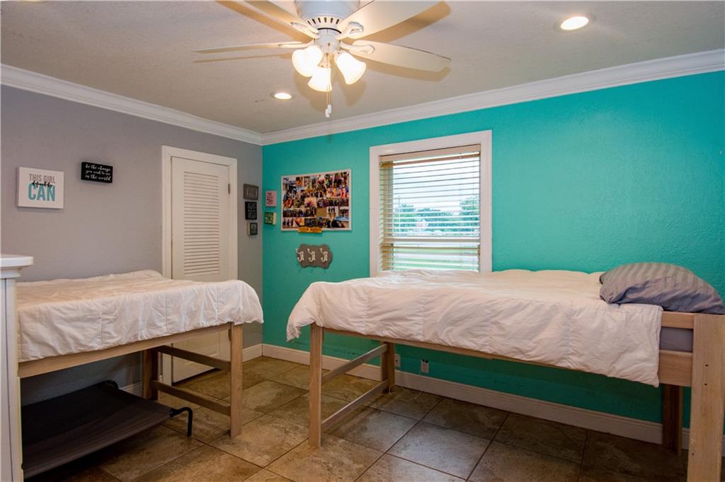 8931 Southwest Avocado Lane Stuart, FL 34997 - Photo 31 of 54 Gallery Image 31