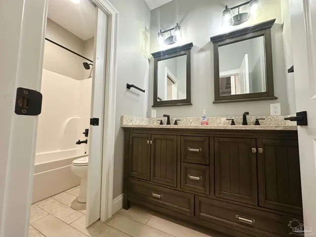 $624,975 | 4825 Royal Pines Drive, Pace, FL 32571