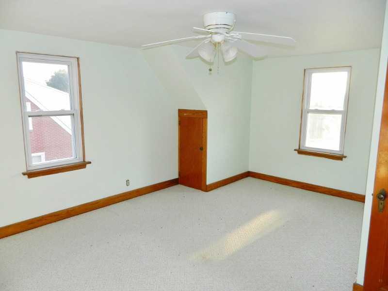 975 Ridge Road Ambridge, PA 15003 - Photo 15 of 25 Master Bedroom.