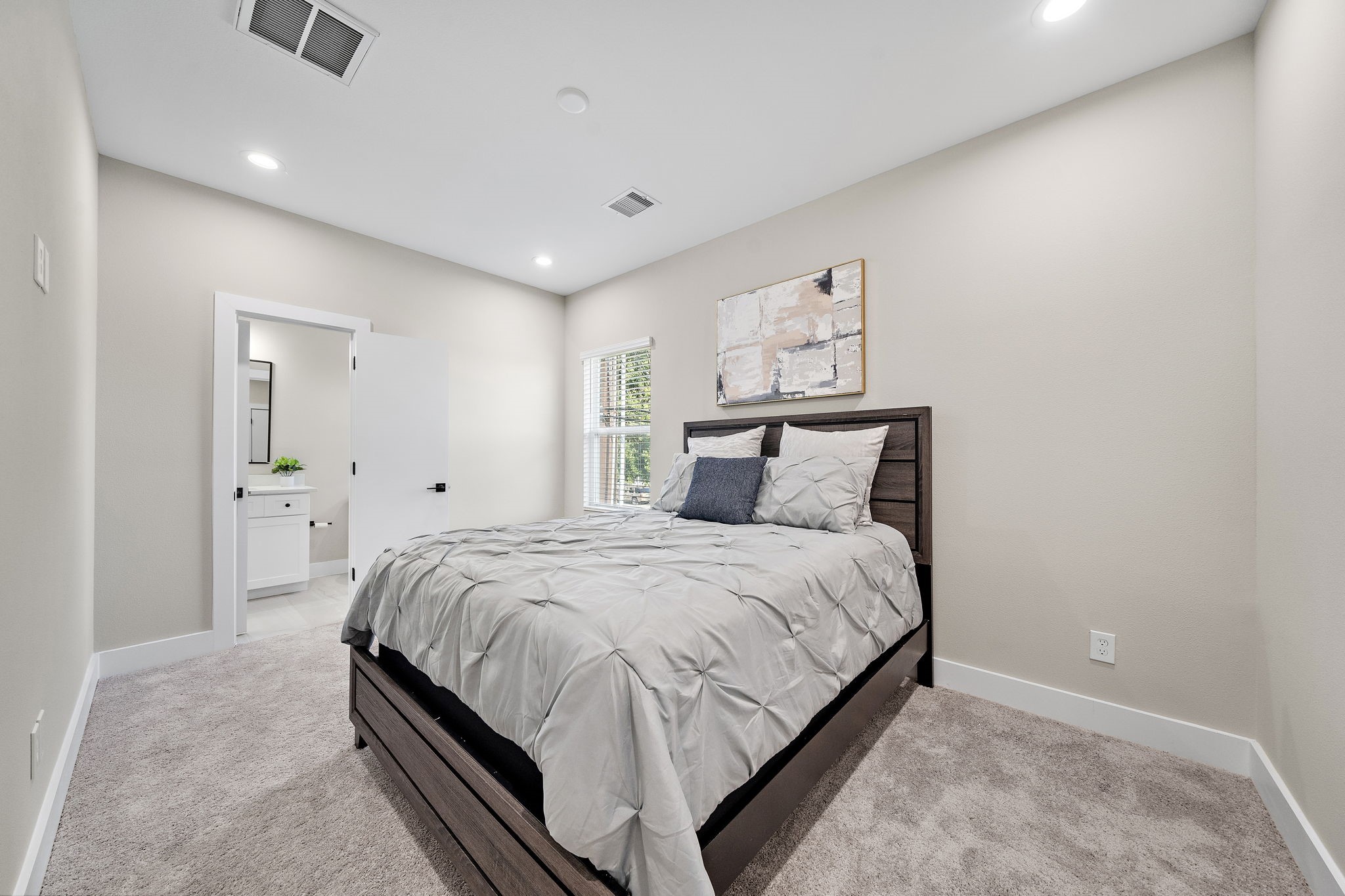 11 Wellford Street, Unit B Houston, TX 77022 - Photo 16 of 21