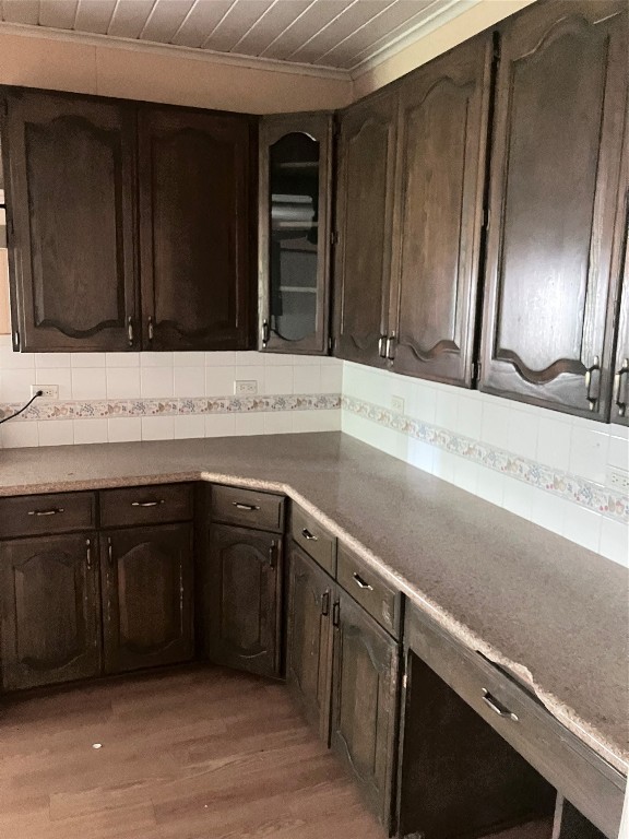 5012 Winding Way Dickinson, TX 77539 - Photo 8 of 23 a kitchen with a sink and cabinets