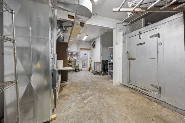 a view of a storage & utility room