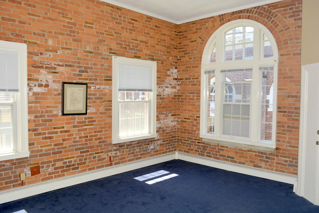 19 Market Street Warren, RI 02885 - Photo 27 of 37 Gallery Image 27
