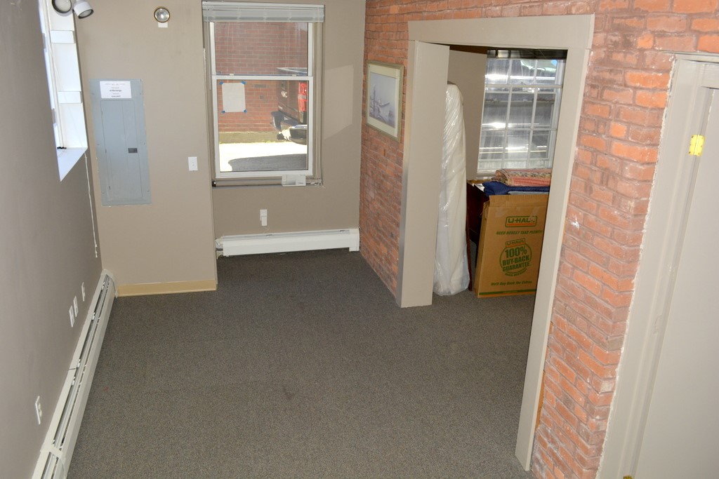 19 Market Street Warren, RI 02885 - Photo 32 of 37 Gallery Image 32