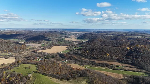 $1,150,000 | 0 County Road 6, La Crescent, MN 55947