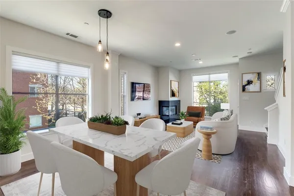 $575,000 | 4211 Rawlins Street, Unit 530, Dallas, TX 75219