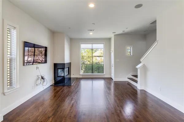$575,000 | 4211 Rawlins Street, Unit 530, Dallas, TX 75219