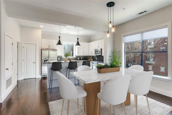 $575,000 | 4211 Rawlins Street, Unit 530, Dallas, TX 75219