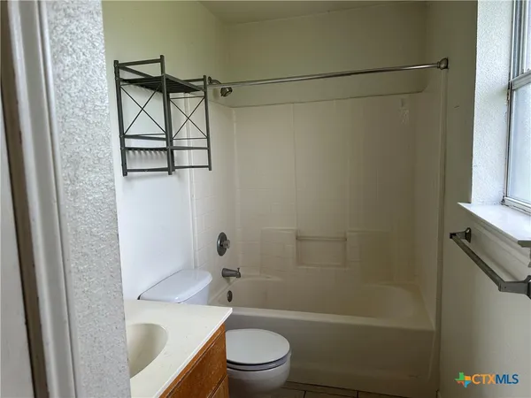 $1,077 | 103 Castellon Court, Unit A, Killeen, TX 76542