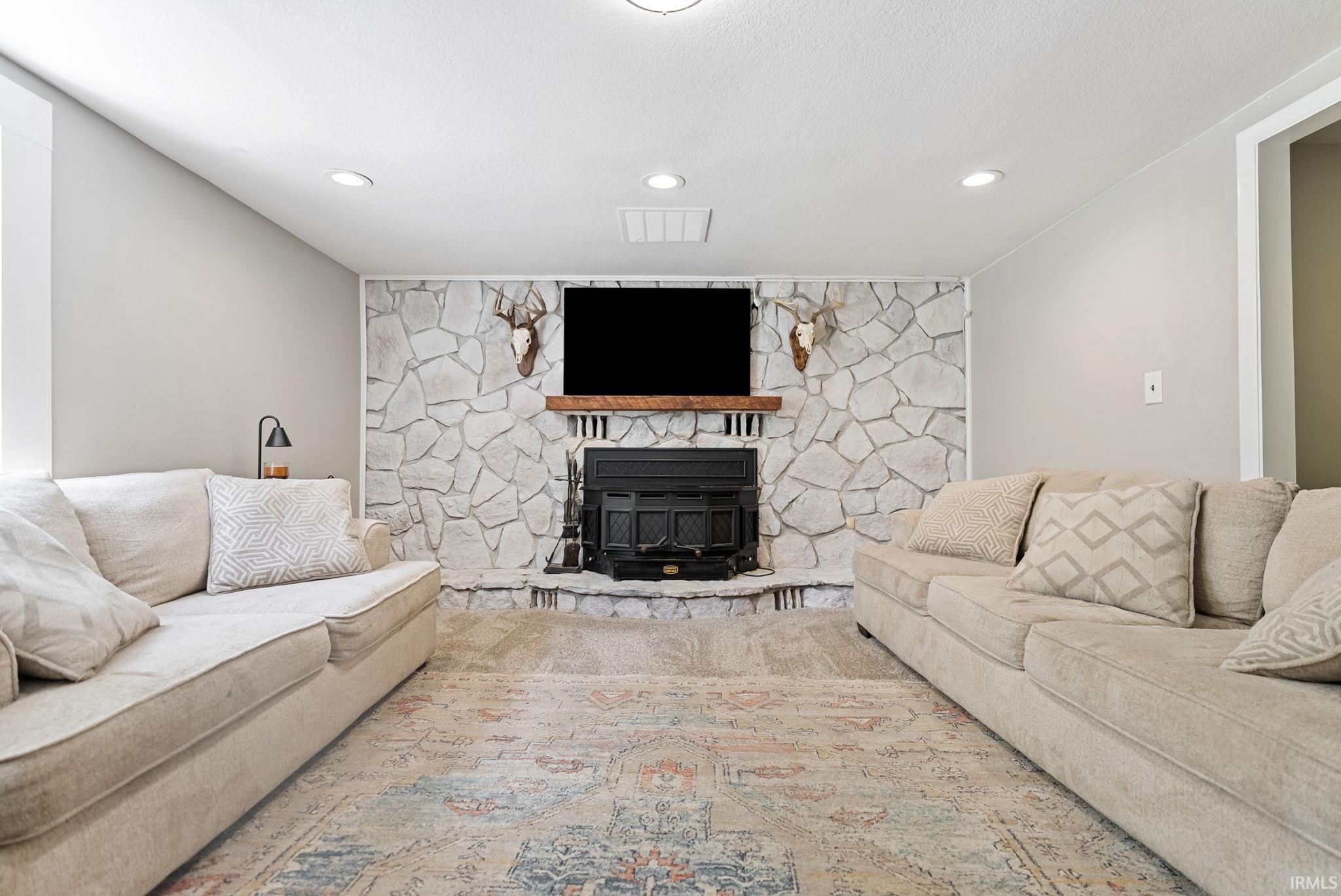 16902 Wappes Road Churubusco, IN 46723 - Photo 7 of 29