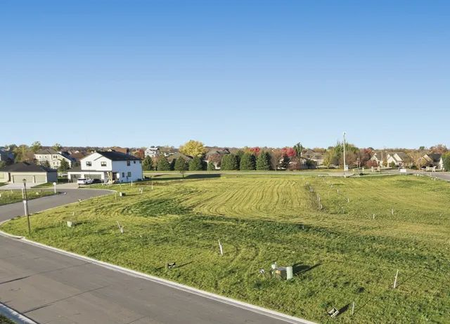 $54,900 | 317 48th Avenue South, Moorhead, MN 56560