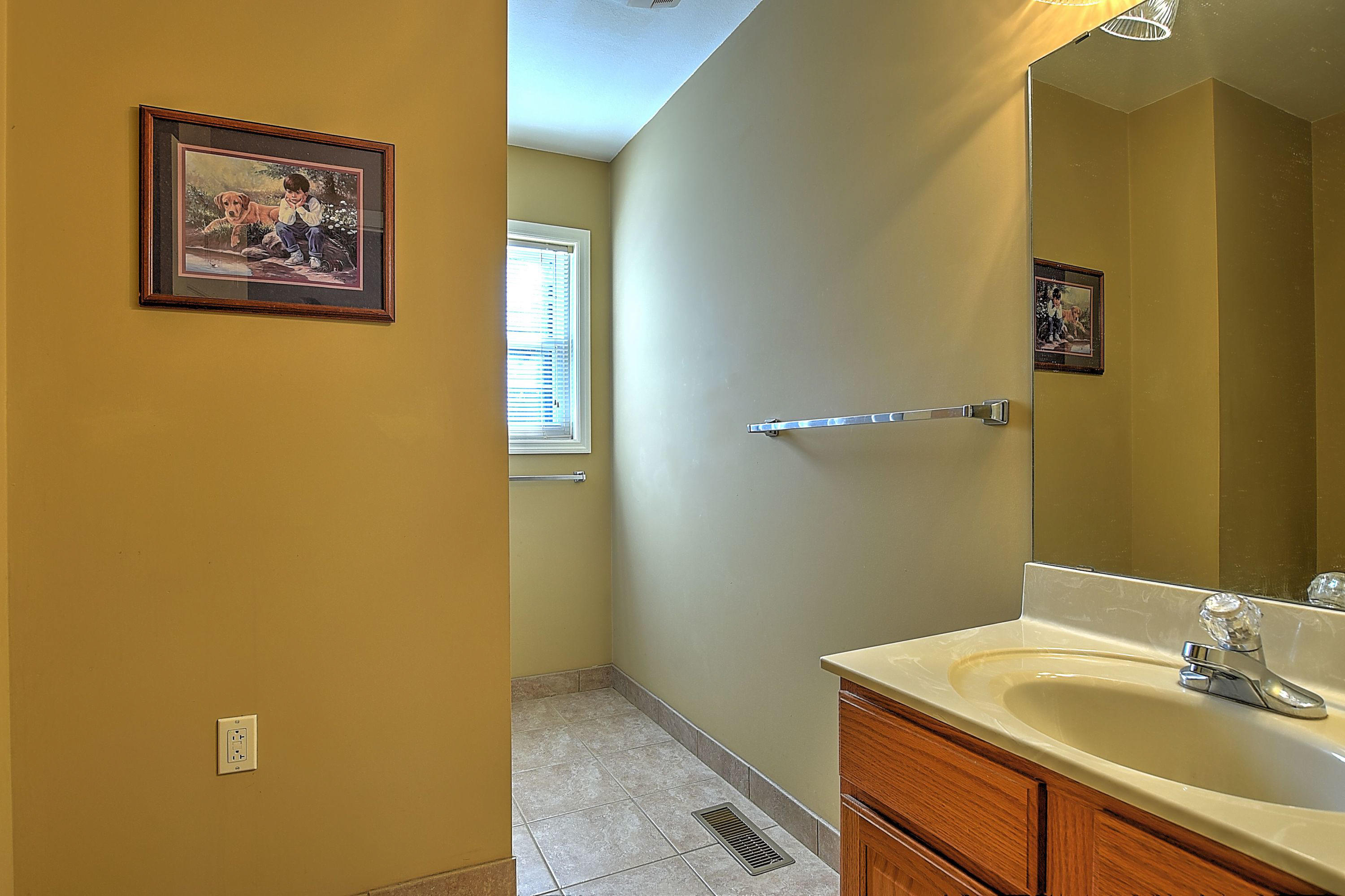 1325 Brushy Valley Road Heiskell, TN 37754 - Photo 22 of 38 22_1325 Brushy Valley-32