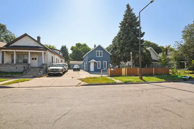 $299,000 | 612 Bush Avenue, St. Paul, MN 55130