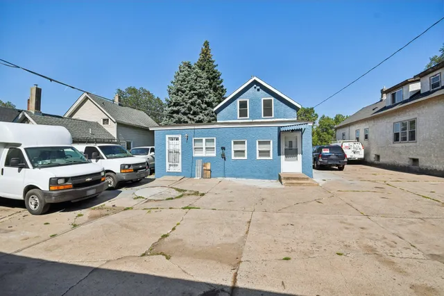 $299,000 | 612 Bush Avenue, St. Paul, MN 55130